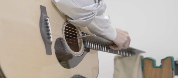 Yamaha Guitars 60th Anniversary FG9