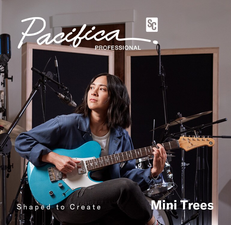 Pacifica SC Professional (PACP11S BMB) held by MINI TREES